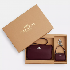 Coach  コーチギフトセットNolita 19レザーハンドバッグキーホルダーシルバー/ボルドー